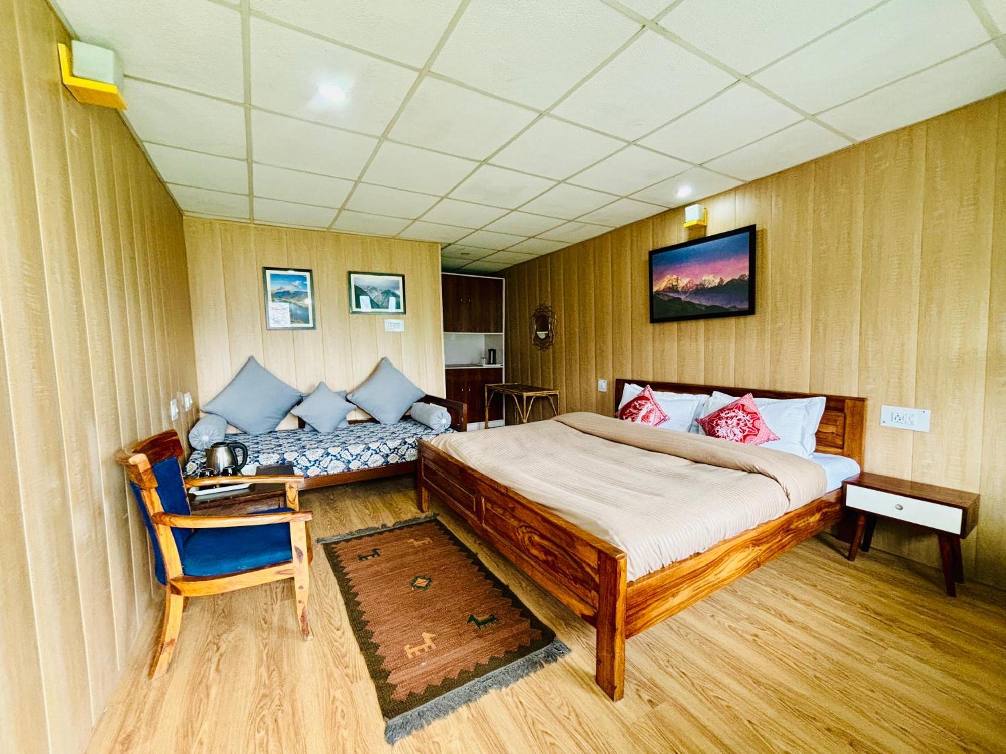 Himalayan High, Auli, By Himalayan Eco Lodges Joshīmath Exterior foto